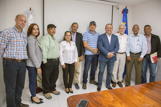 Director del CEA visita Consorcio Azucarero Central (CAC)