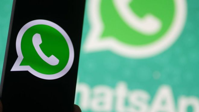 Qué es el modo oscuro de WhatsApp y cómo activarlo
