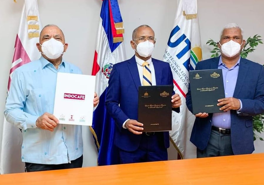 Indesur, Utepda e Indocafé firman acuerdo de colaboración para beneficiar zonas cafetaleras del Suroeste del País