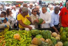 Miles de residentes en la Región Este del país acudieron a comprar alimentos y productos del hogar a bajos costos en la Gran Feria de Productores “Inespre Está de Madres”